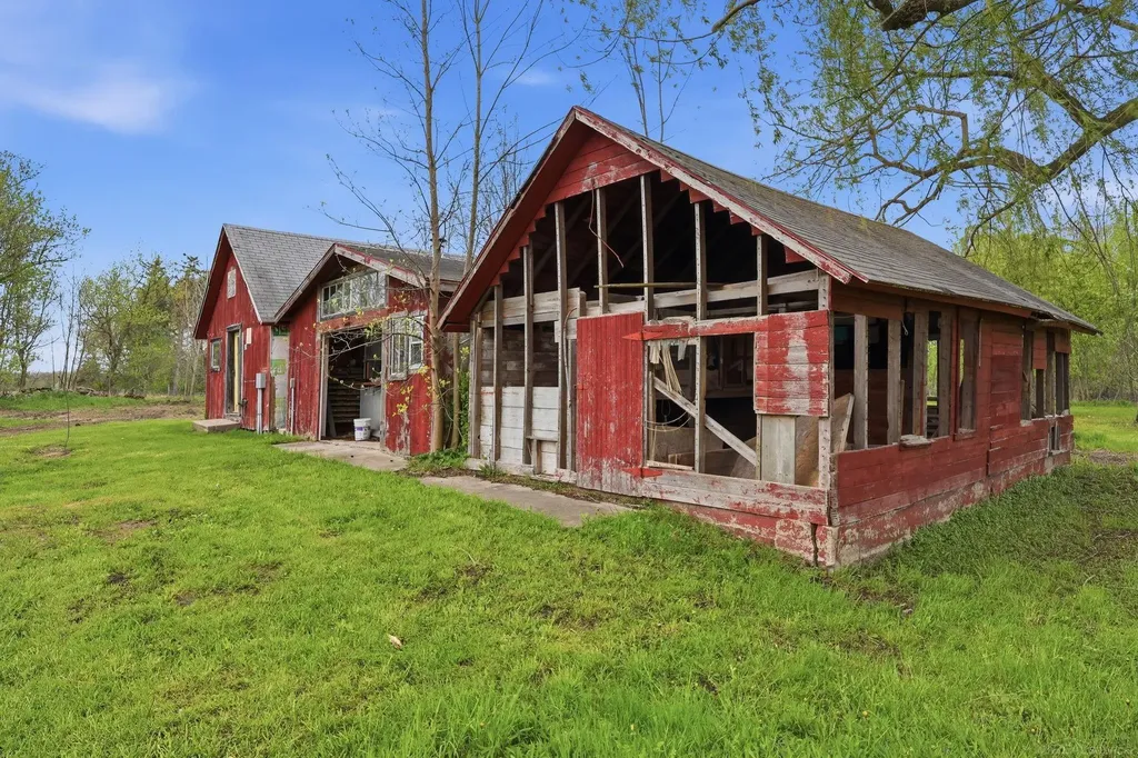 8839 Petz Road Imlay Township MI 48444