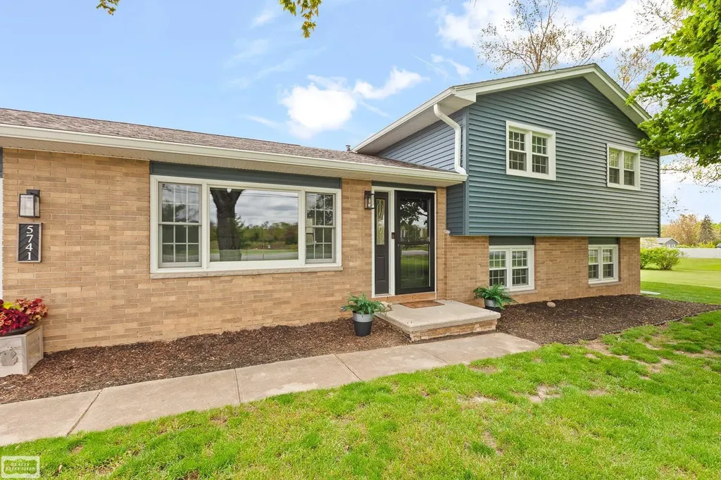 5741 N. Adrian Hwy. Road Raisin Township MI 49221