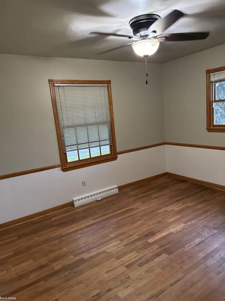2436 20th Avenue Port Huron City MI 48060
