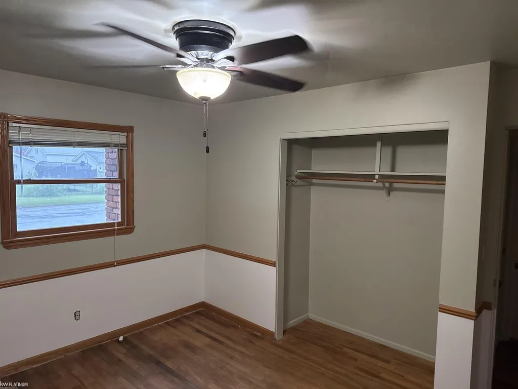 2436 20th Avenue Port Huron City MI 48060