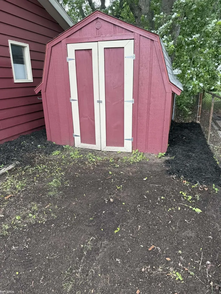 2436 20th Avenue Port Huron City MI 48060