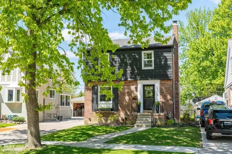 1412 Brys Drive Grosse Pointe Woods City MI 48236