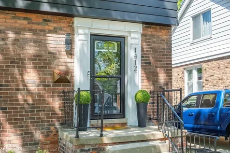 1412 Brys Drive Grosse Pointe Woods City MI 48236