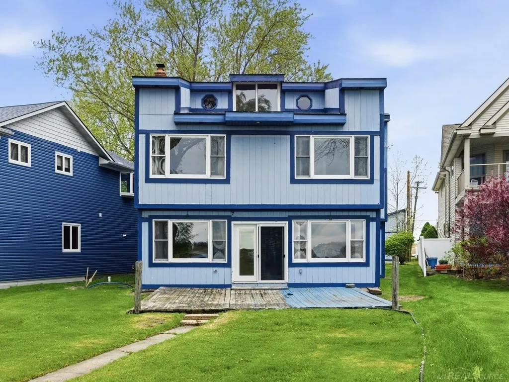 6143 Pointe Tremble Road Clay Township MI 48001