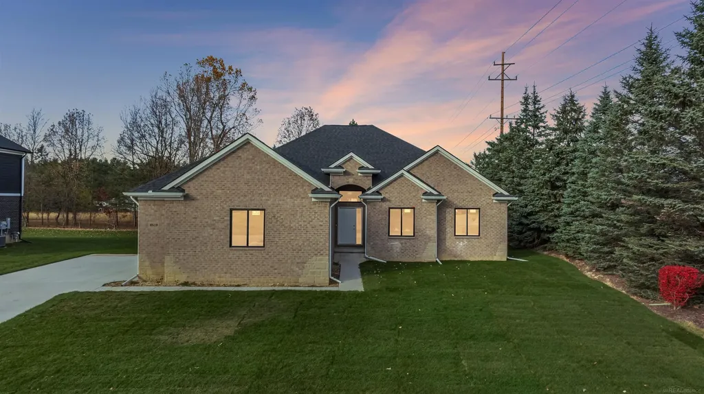 6519 Jamie Lane Grand Blanc Charter Township MI 48439
