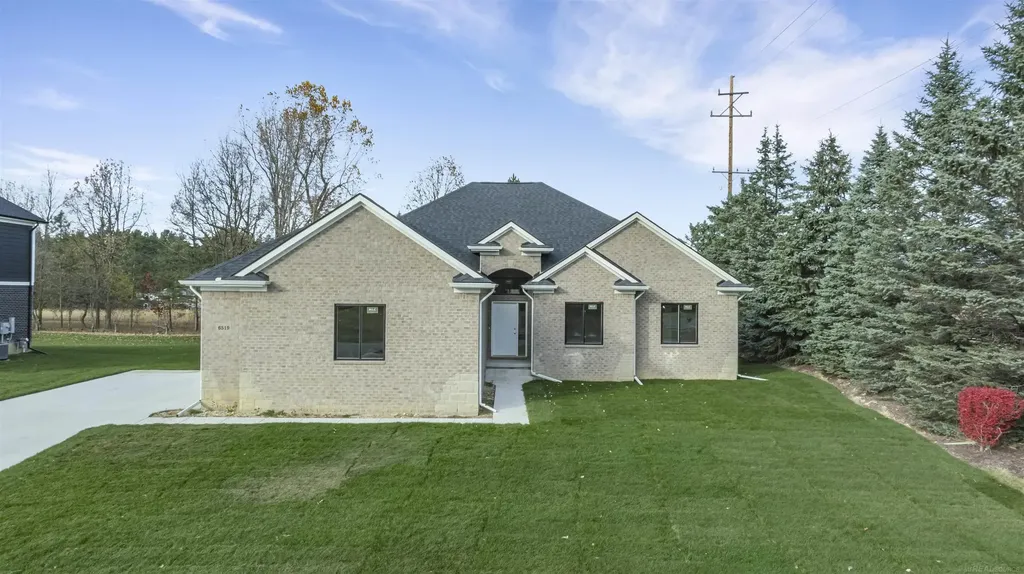 6519 Jamie Lane Grand Blanc Charter Township MI 48439