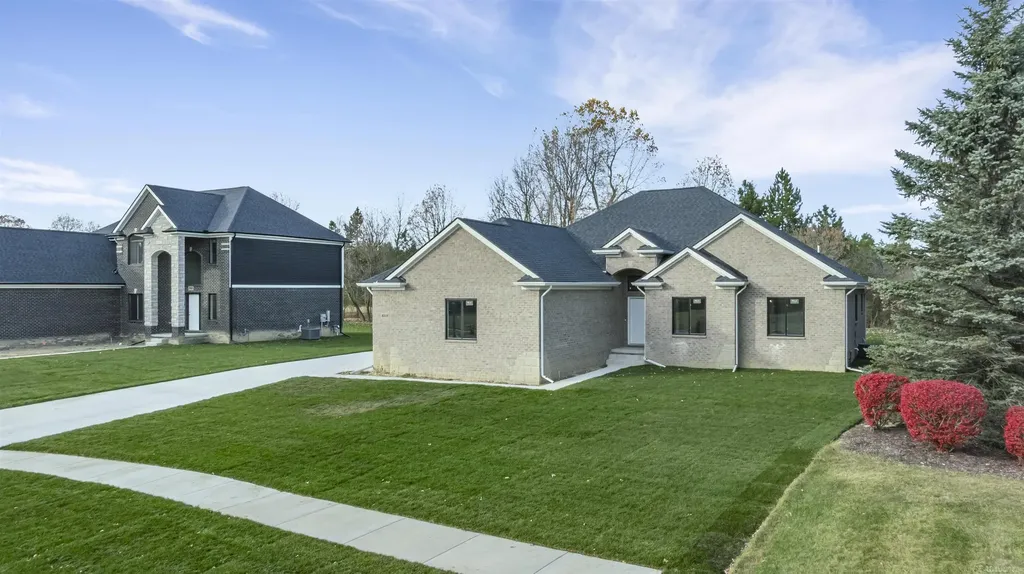 6519 Jamie Lane Grand Blanc Charter Township MI 48439