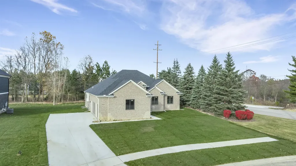 6519 Jamie Lane Grand Blanc Charter Township MI 48439