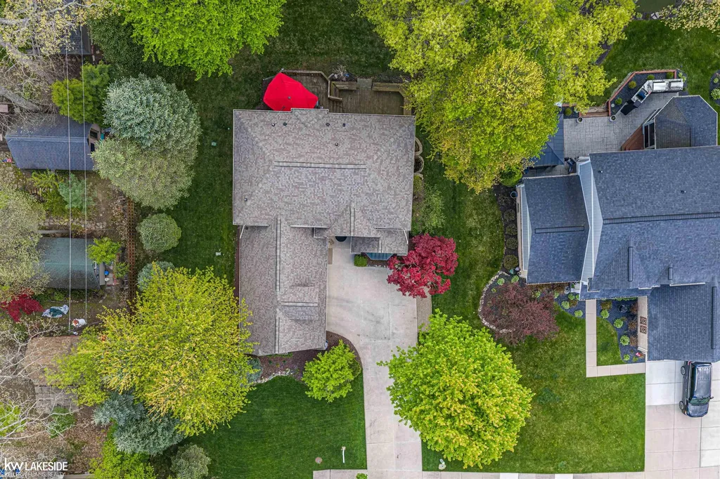 1440 Woodbridge Lane Wixom City MI 48393
