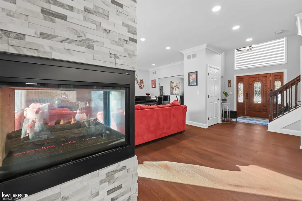 1440 Woodbridge Lane Wixom City MI 48393