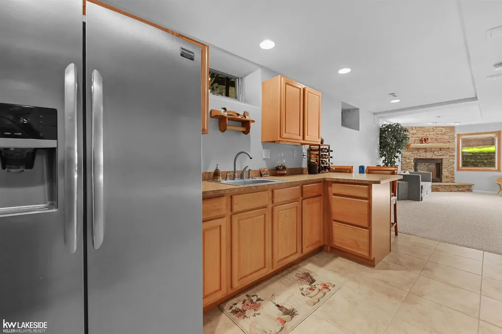 1440 Woodbridge Lane Wixom City MI 48393