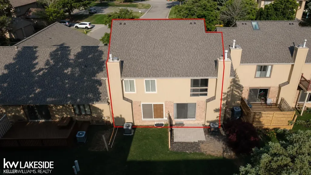 616 Byron Ct Road Rochester City MI 48307