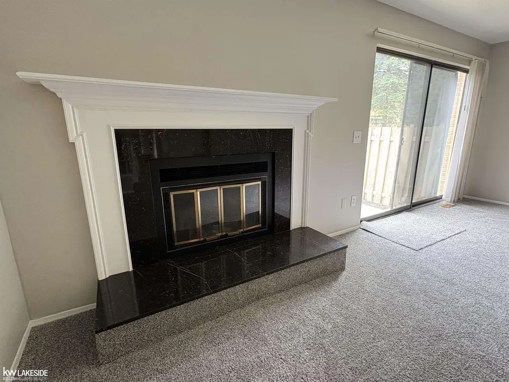 616 Byron Ct Road Rochester City MI 48307