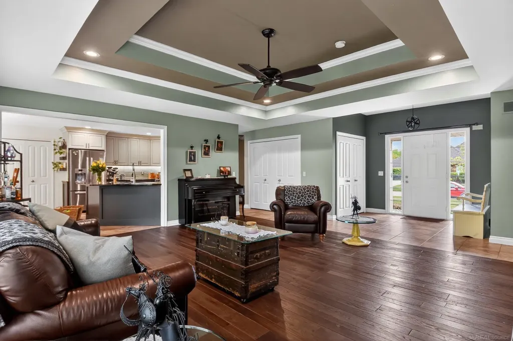 53226 Williams Way Shelby Charter Township MI 48316