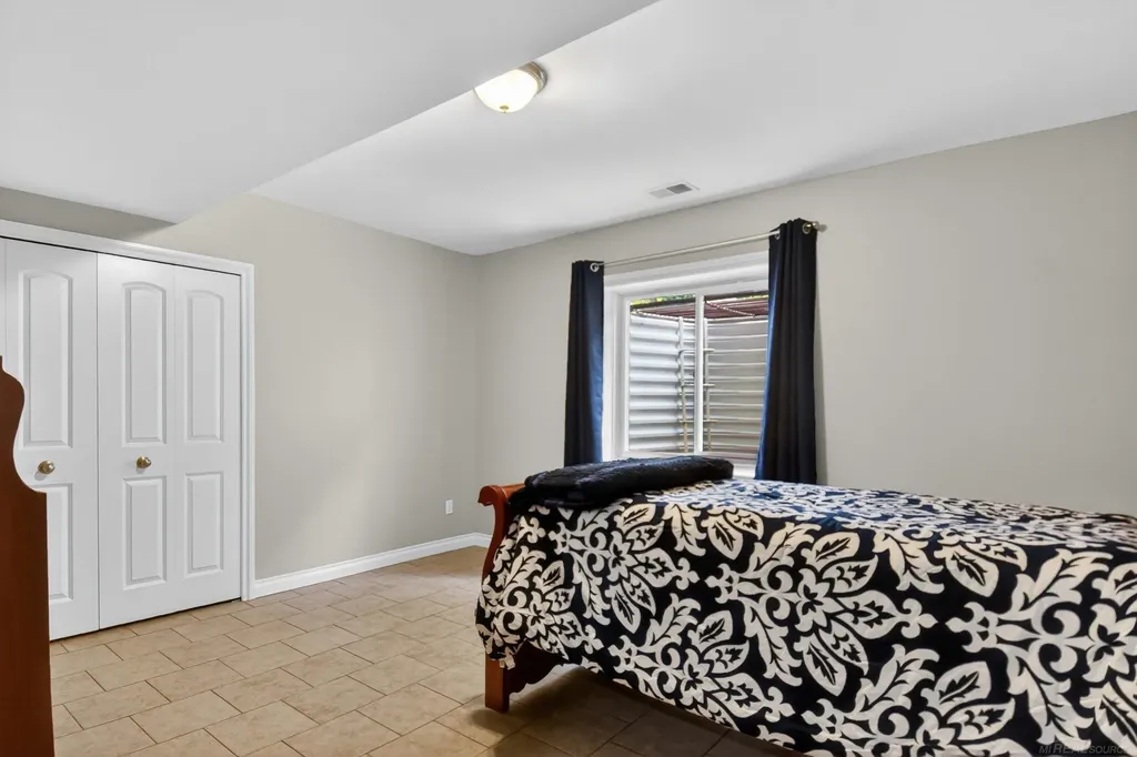 53226 Williams Way Shelby Charter Township MI 48316