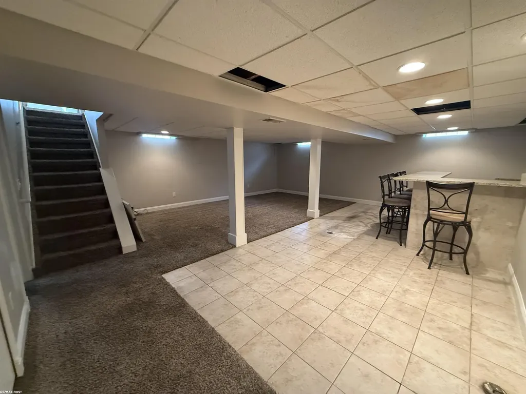 17851 Rainbow Street Fraser City MI 48026
