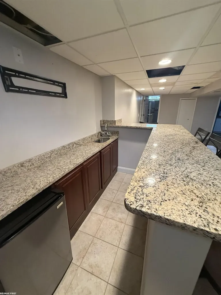17851 Rainbow Street Fraser City MI 48026