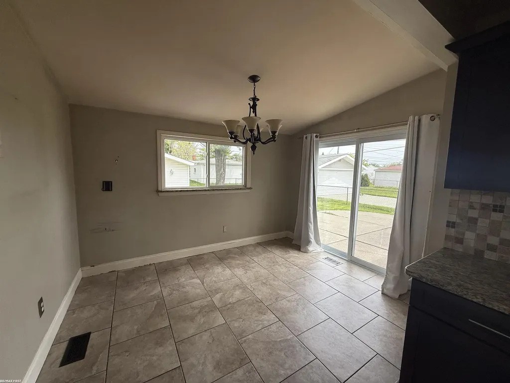 17851 Rainbow Street Fraser City MI 48026