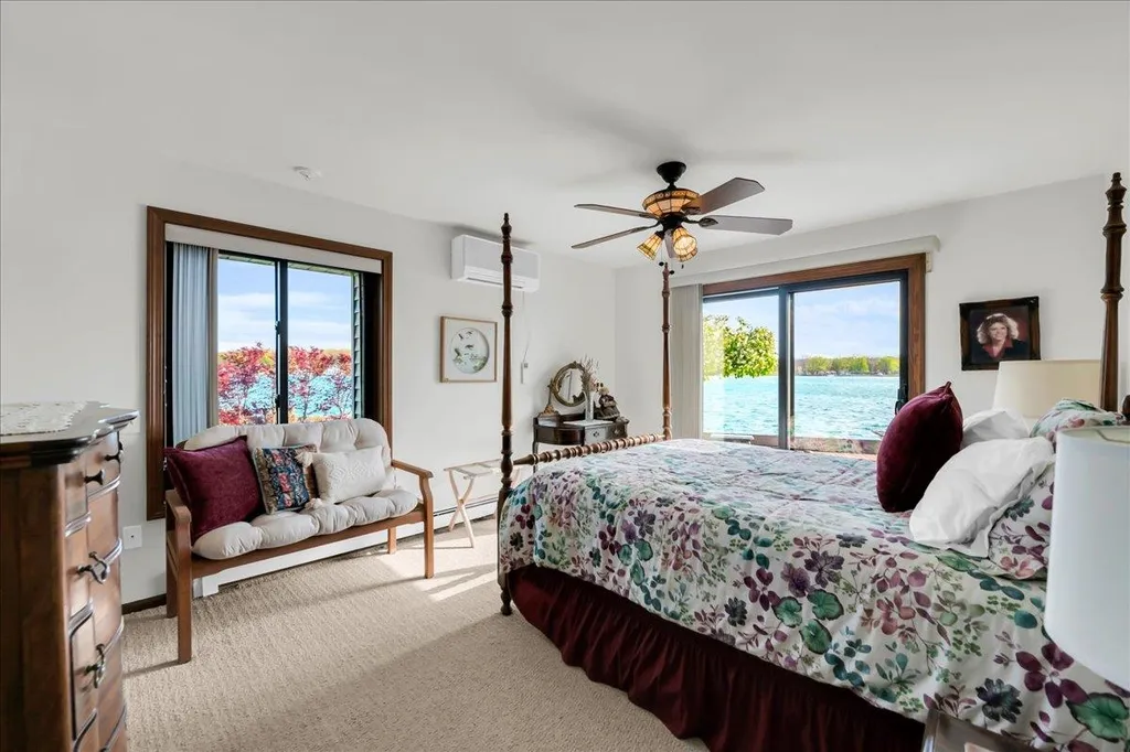 523 Lathrop Avenue Algonac City MI 48001