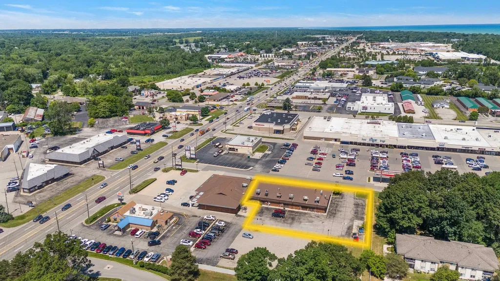 3944-3945 24th Avenue Port Huron City MI 48060