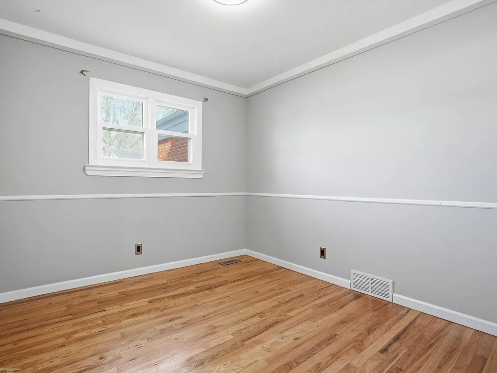 35323 Simco Drive Clinton Charter Township MI 48035