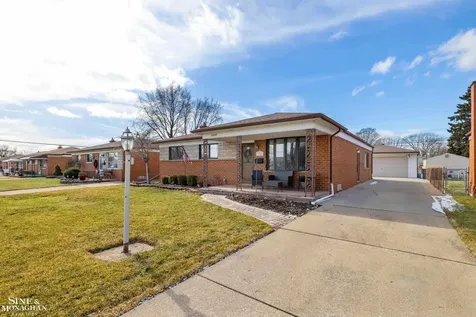 32549 Gloede Drive Warren City MI 48088
