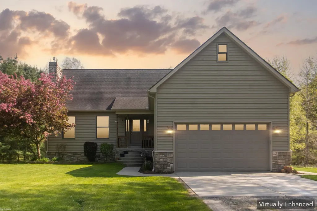 6527 Genaw Road Clay Township MI 48001