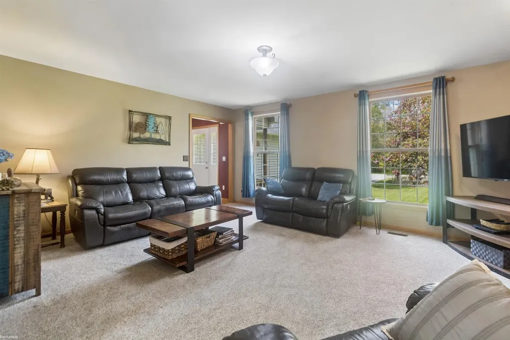 6527 Genaw Road Clay Township MI 48001