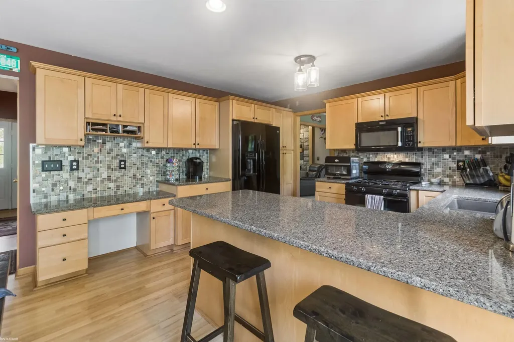 6527 Genaw Road Clay Township MI 48001
