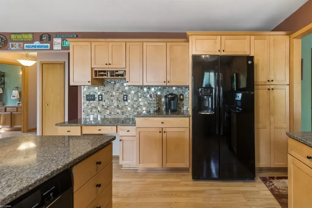 6527 Genaw Road Clay Township MI 48001