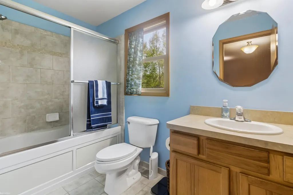 6527 Genaw Road Clay Township MI 48001