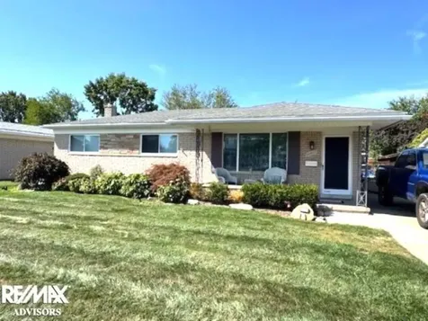 30607 Glenwood Circle Warren City MI 48088