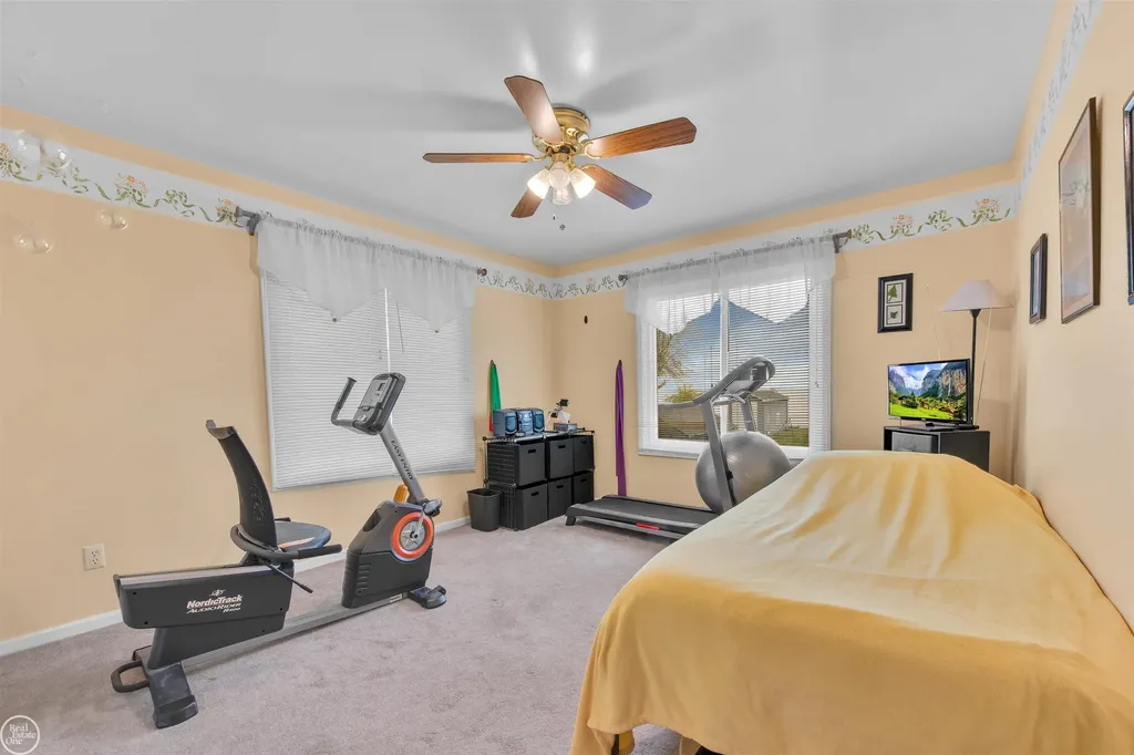 37330 Lakeshore Drive Harrison Charter Township MI 48045