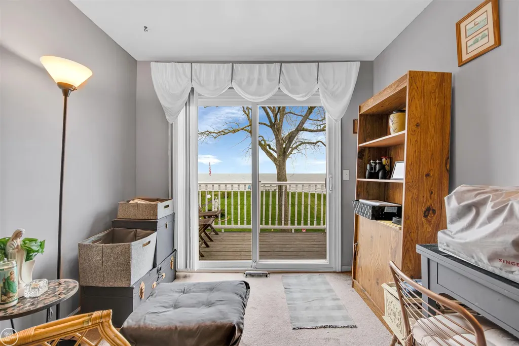 37330 Lakeshore Drive Harrison Charter Township MI 48045