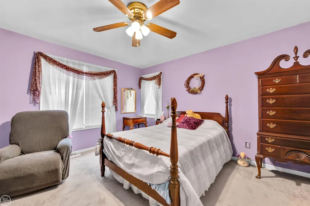 37330 Lakeshore Drive Harrison Charter Township MI 48045
