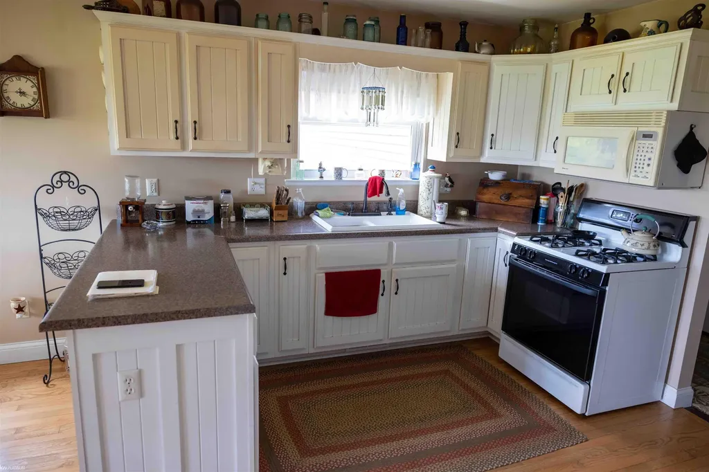 2688 Harrington Road Brown City City MI 48416