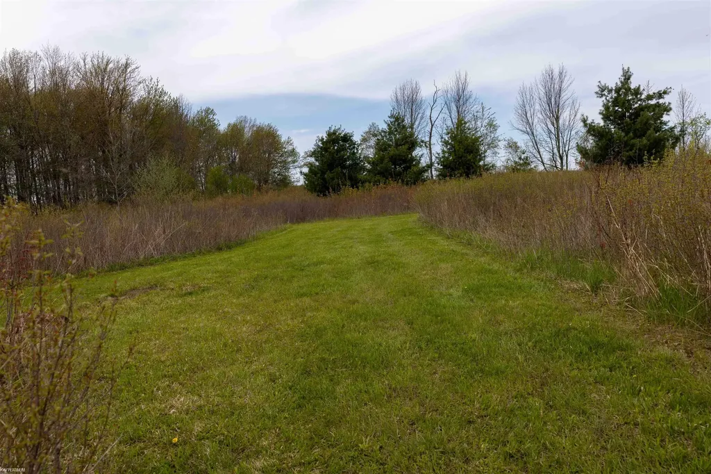 2688 Harrington Road Brown City City MI 48416