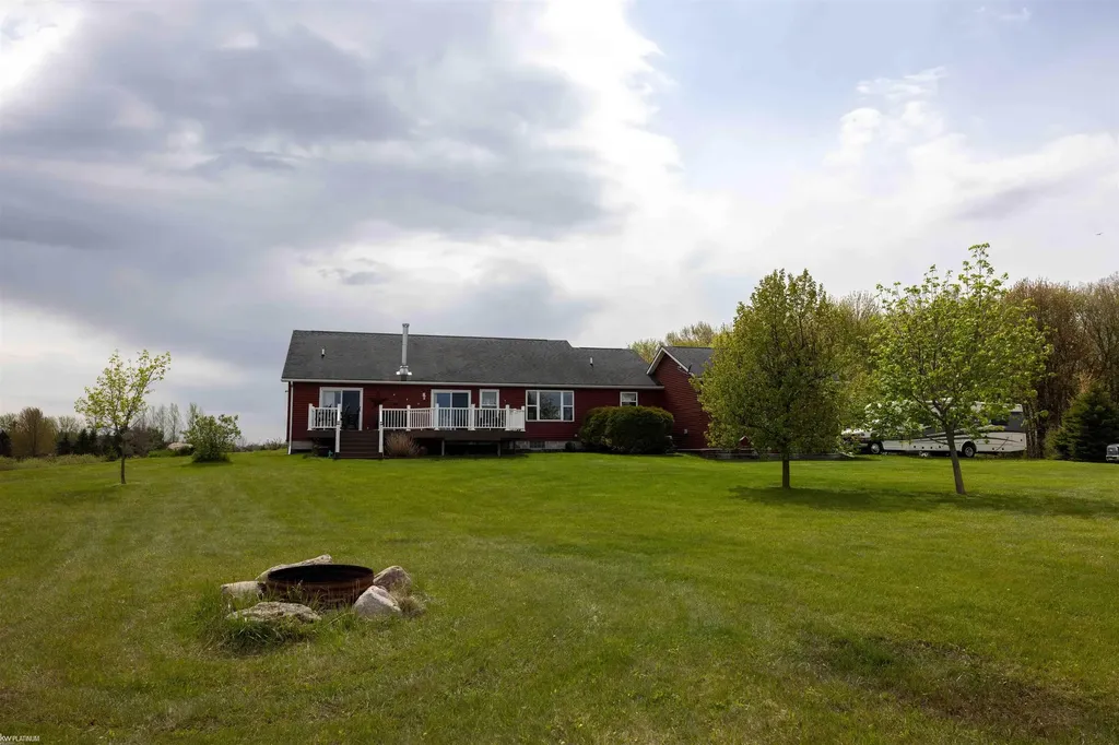 2688 Harrington Road Brown City City MI 48416