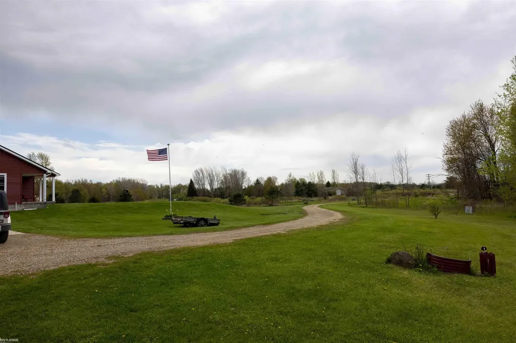 2688 Harrington Road Brown City City MI 48416