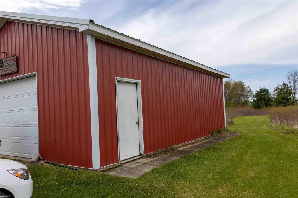 2688 Harrington Road Brown City City MI 48416