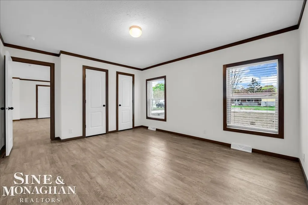 2060 Washington Street Algonac City MI 48001