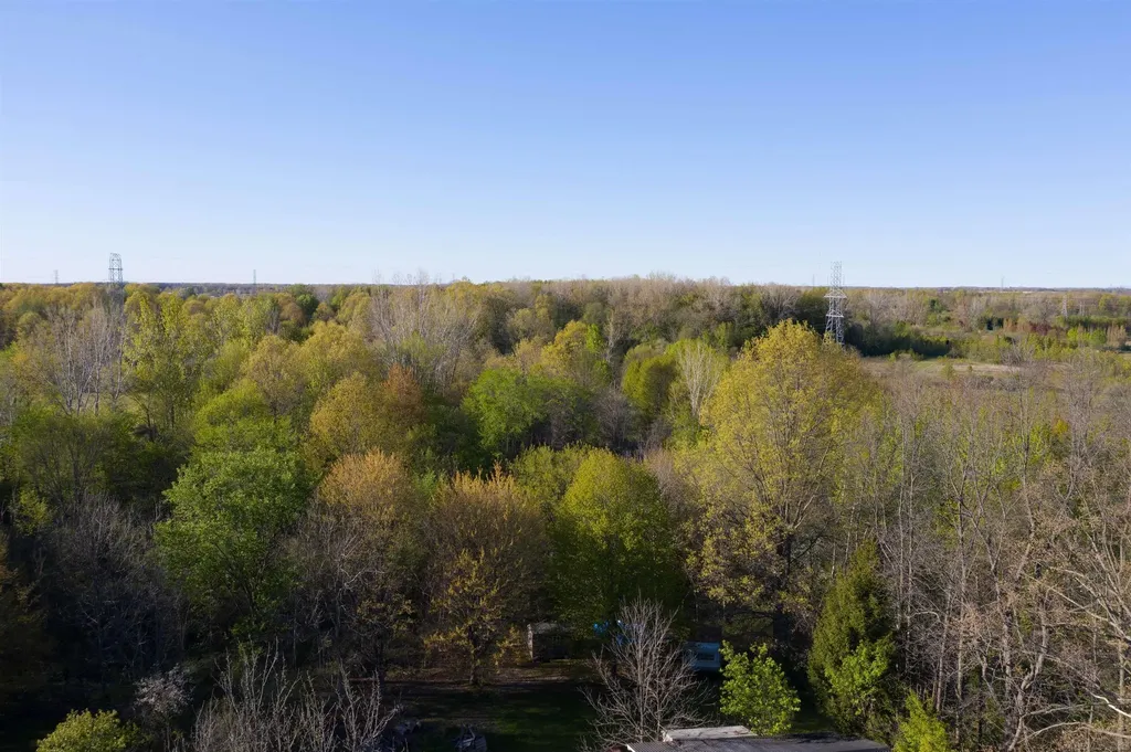 5219 Remer Road China Township MI 48054