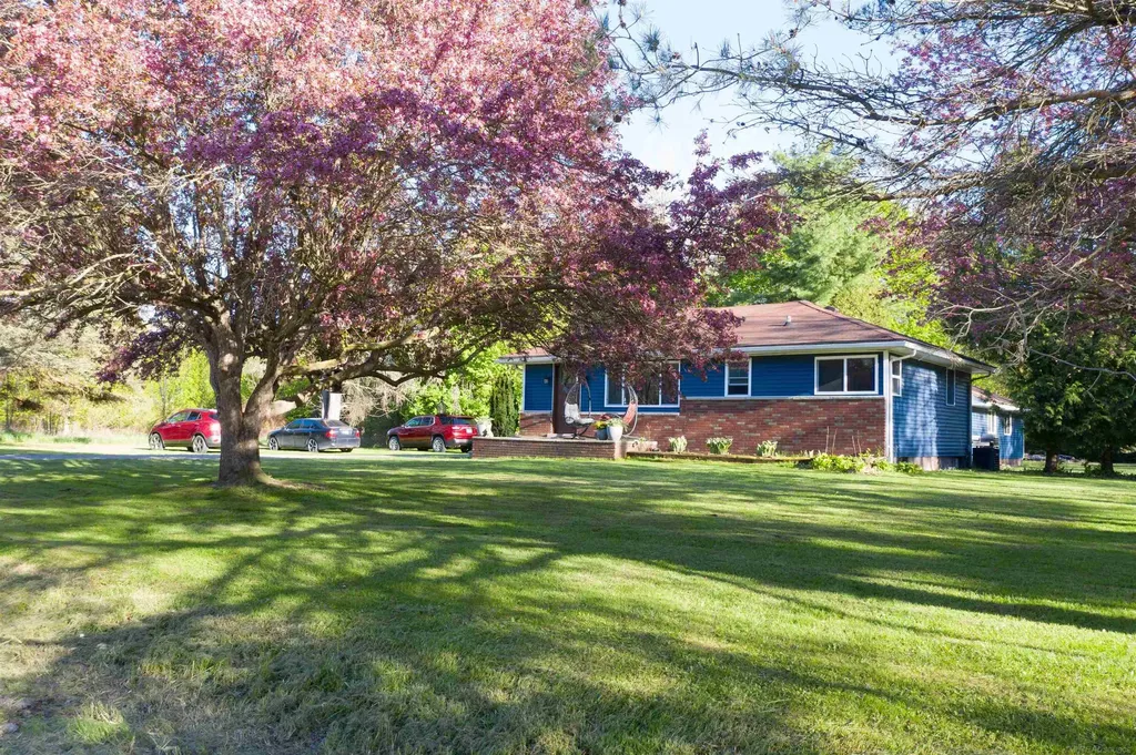 5219 Remer Road China Township MI 48054