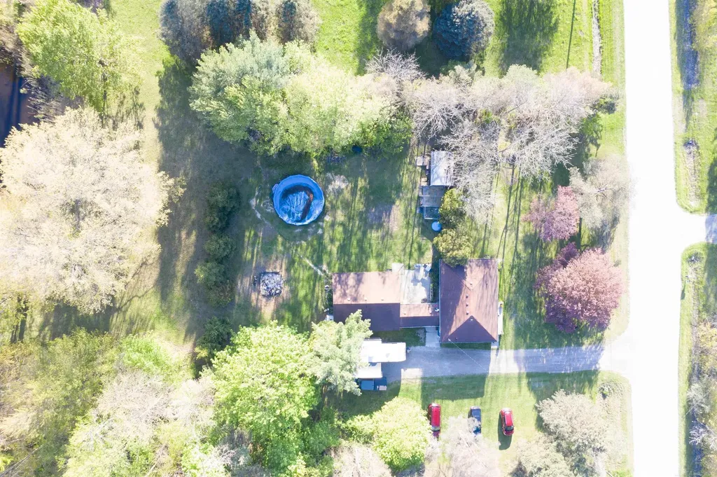 5219 Remer Road China Township MI 48054