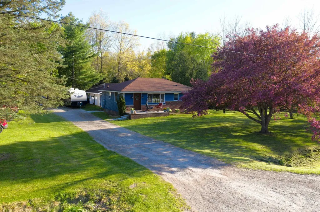 5219 Remer Road China Township MI 48054
