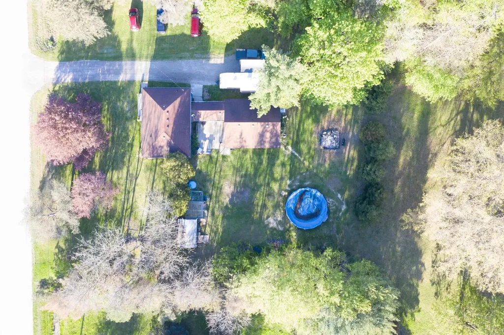 5219 Remer Road China Township MI 48054