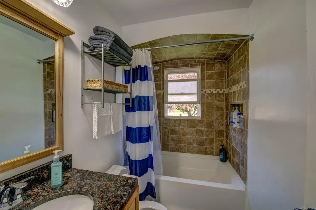 5219 Remer Road China Township MI 48054