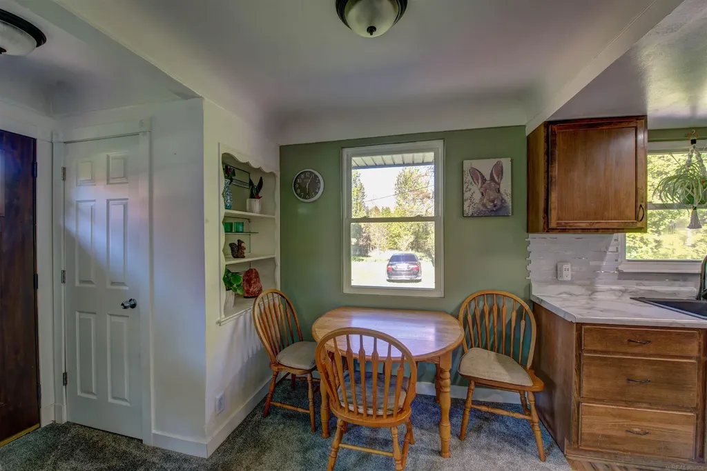 5219 Remer Road China Township MI 48054