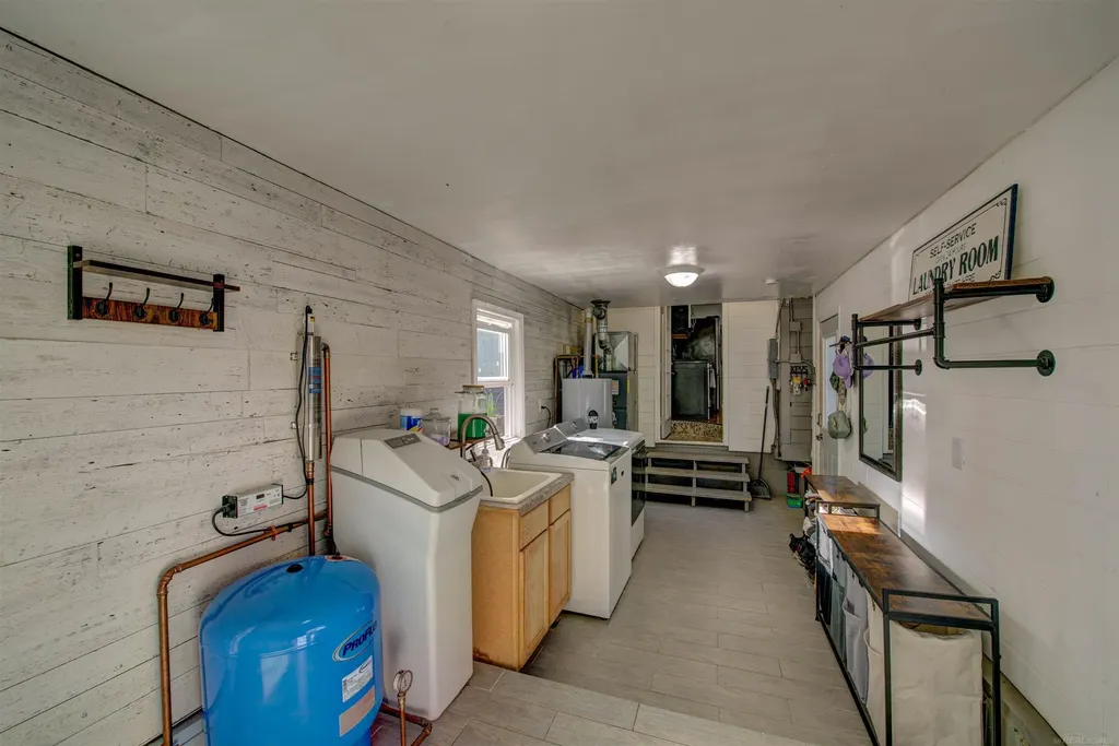 5219 Remer Road China Township MI 48054