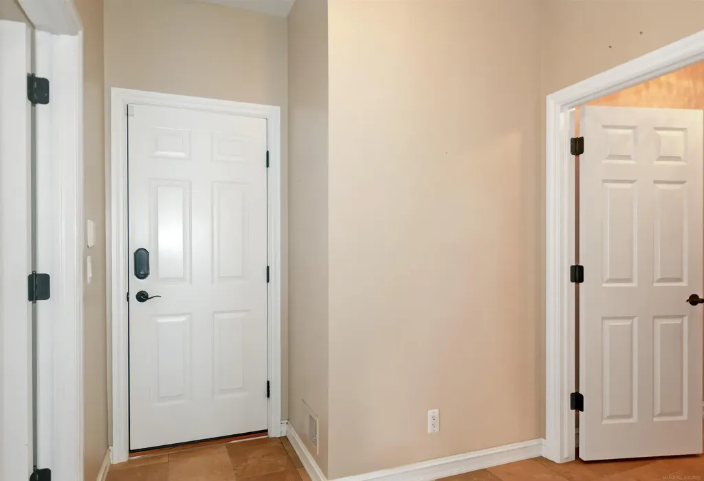 41614 Conger Bay Street Harrison Charter Township MI 48045